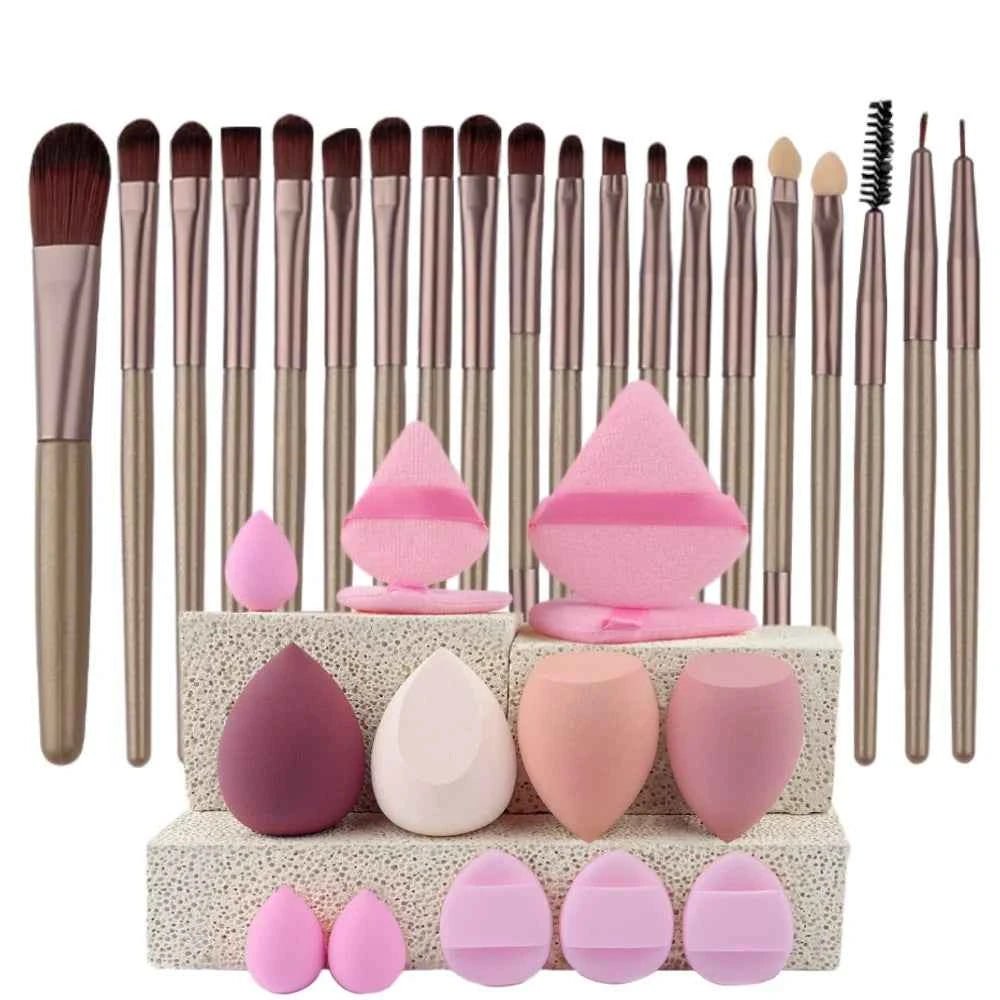 Ensemble de 20 Pinceaux de Maquillage Professionnels pour un Fini Parfait - SKINOVA