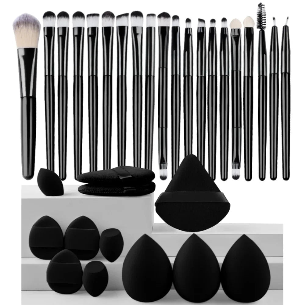 Ensemble de 20 Pinceaux de Maquillage Professionnels pour un Fini Parfait - SKINOVA