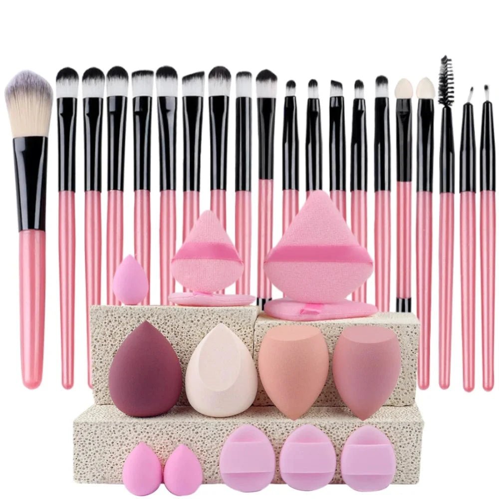 Ensemble de 20 Pinceaux de Maquillage Professionnels pour un Fini Parfait - SKINOVA